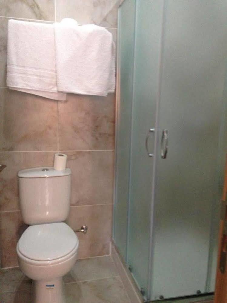 Rebioz Hotel Lárnaka Kültér fotó