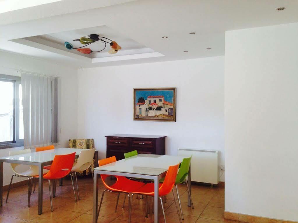 Rebioz Hotel Lárnaka Kültér fotó