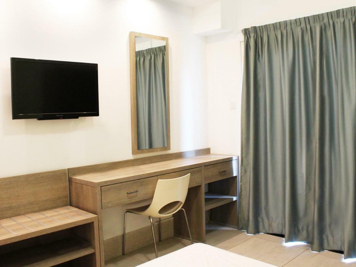 Rebioz Hotel Lárnaka Kültér fotó